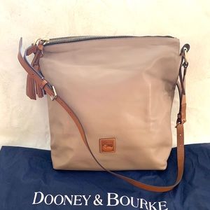 Dooney & Bourke crossbody bag
